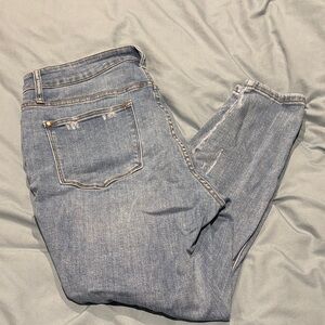 Judy Blue Light Wash Skinny Jeans-NWOT